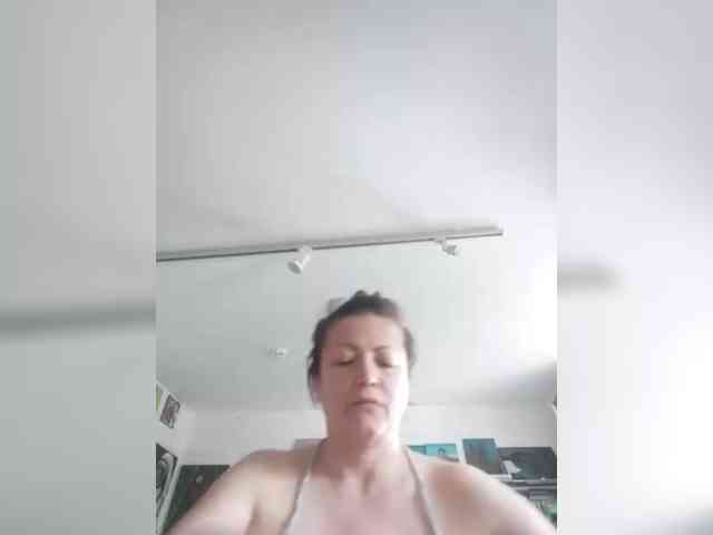 MariaAnaDei webcam