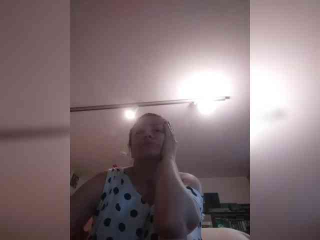 MariaAnaDei webcam