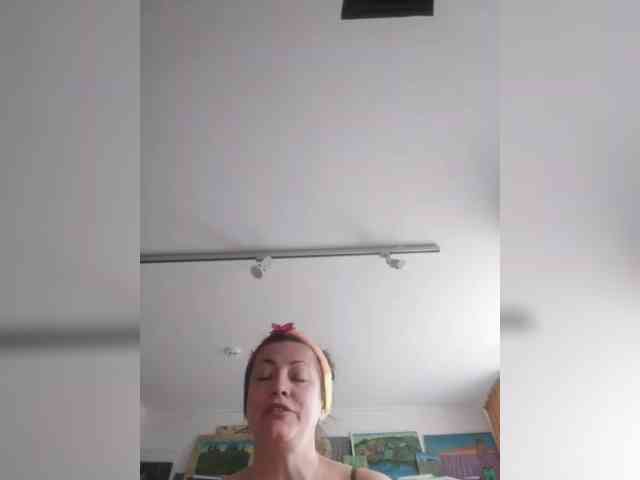 MariaAnaDei webcam