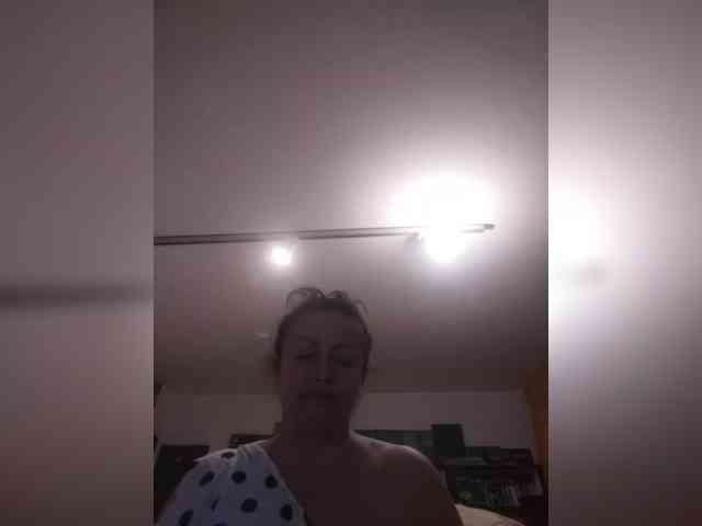 MariaAnaDei webcam
