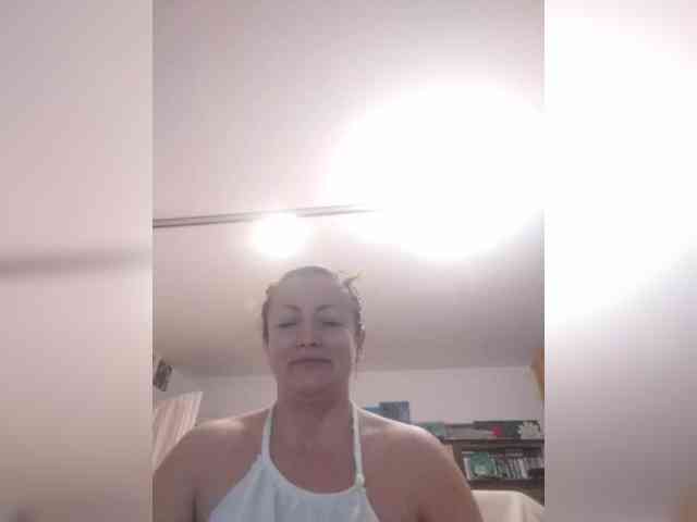 MariaAnaDei webcam