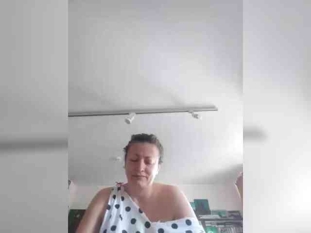 MariaAnaDei webcam