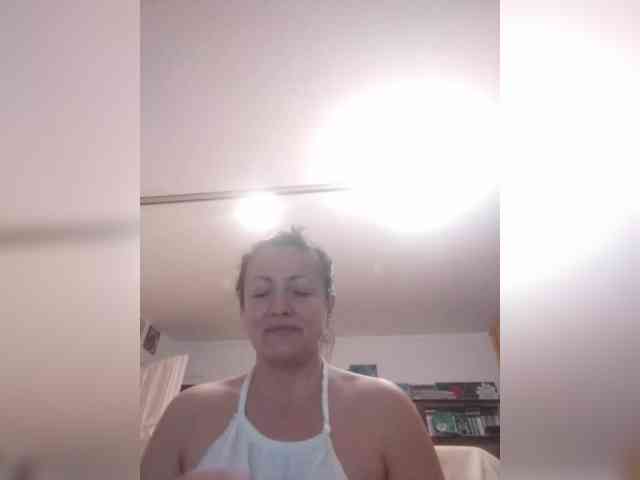 MariaAnaDei webcam