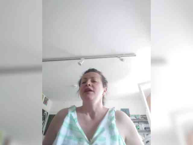 MariaAnaDei webcam