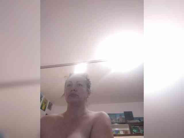 MariaAnaDei webcam