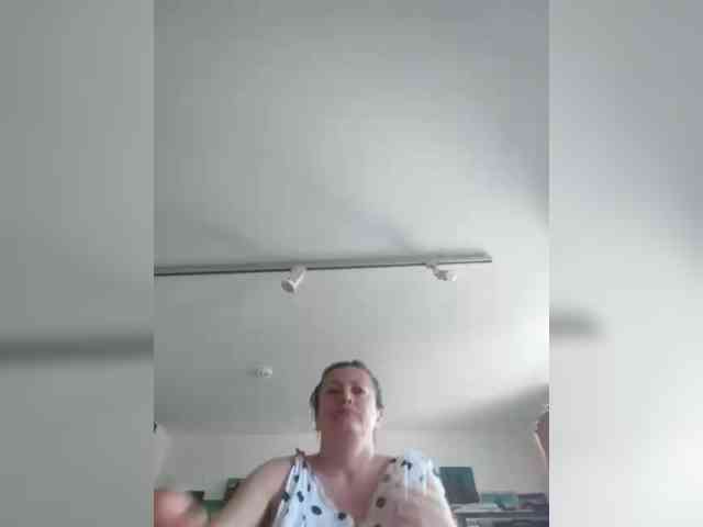 MariaAnaDei webcam