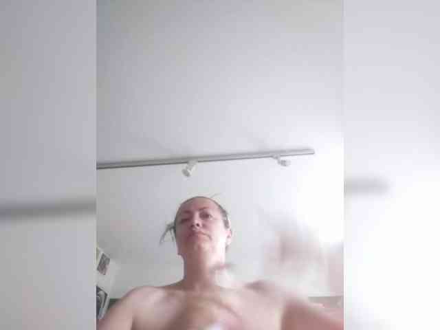 MariaAnaDei webcam
