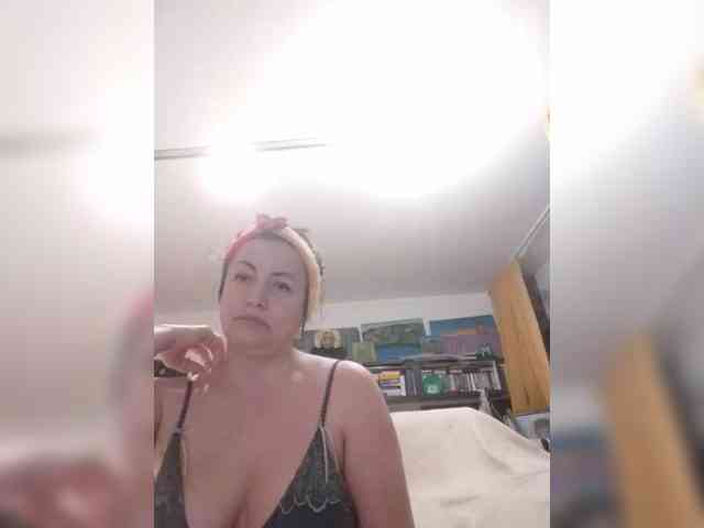 MariaAnaDei webcam