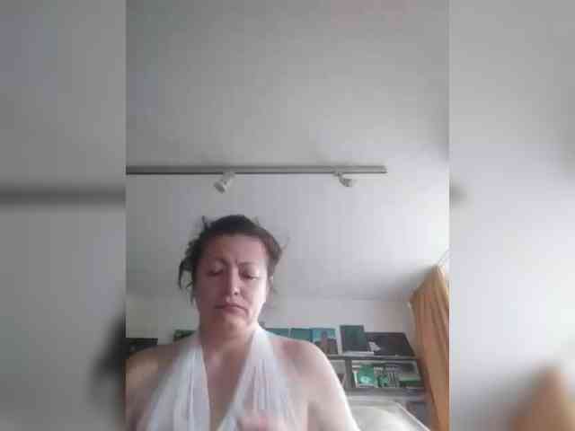 MariaAnaDei webcam