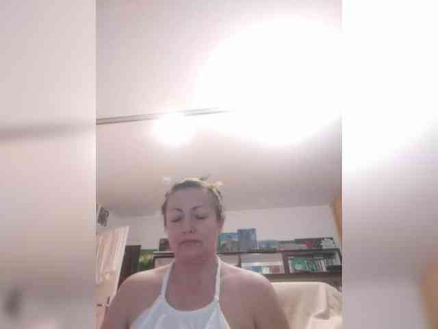 MariaAnaDei webcam