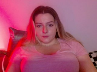 BritneyBlond Porn Show