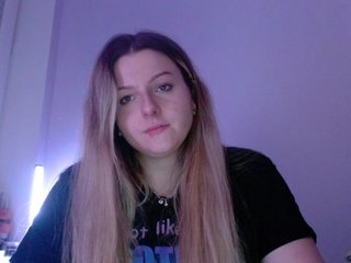 BritneyBlond Porn Show