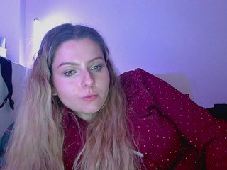 BritneyBlond Porn Show