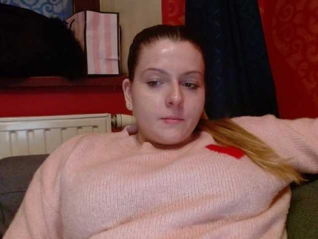 BritneyBlond webcam bongacams model stream image