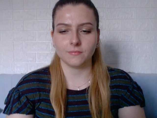 BritneyBlond's BongaCams show and profile