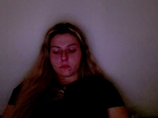 BritneyBlond webcam