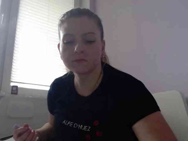 BritneyBlond webcam