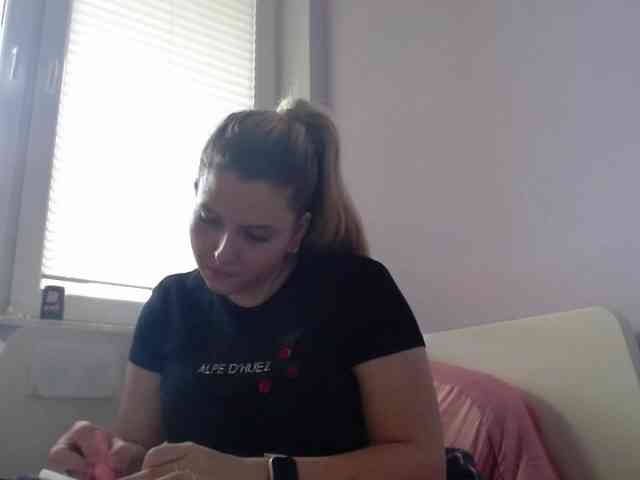 BritneyBlond webcam