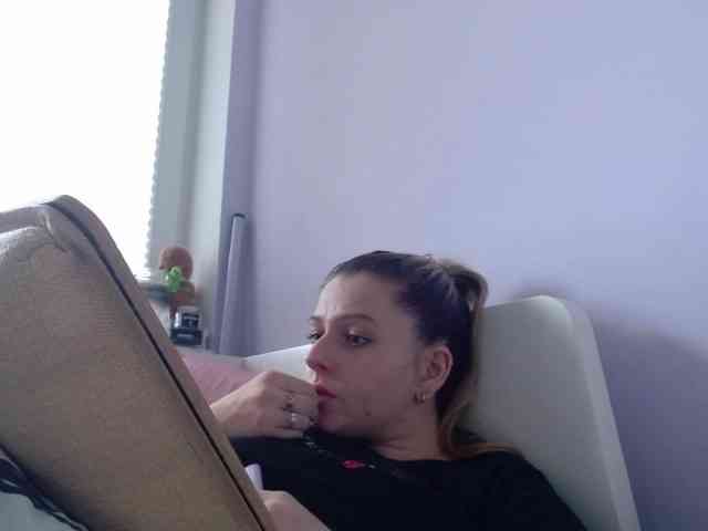 BritneyBlond webcam