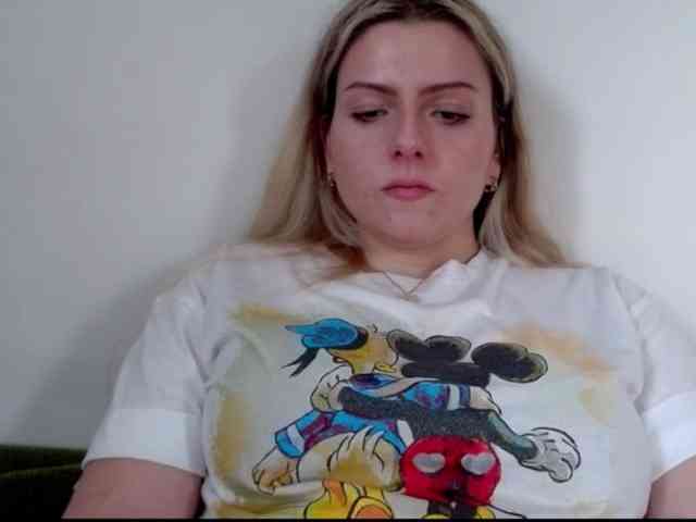 BritneyBlond webcam