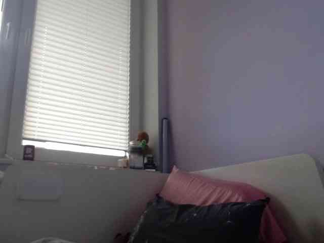 BritneyBlond webcam