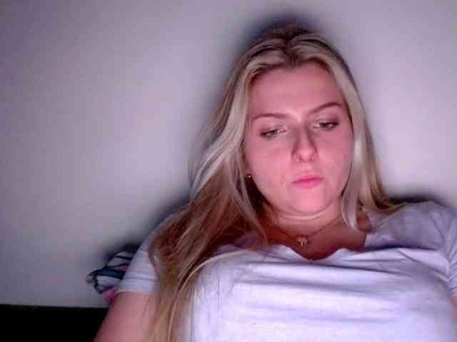 BritneyBlond BritneyBlond