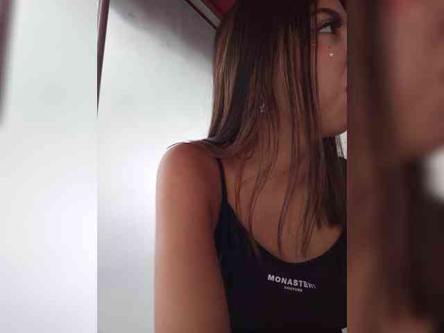 KattySanz webcam
