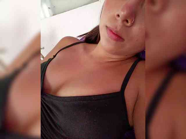 KattySanz webcam