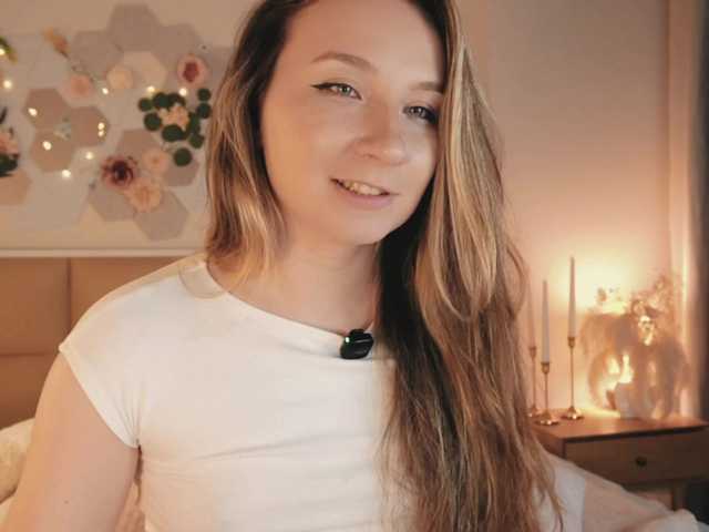 AlytheAmore's BongaCams show and profile