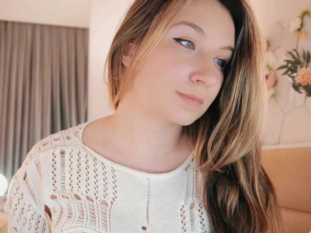 AlytheAmore's BongaCams show and profile