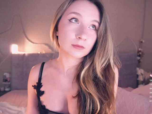 alyyyson webcam