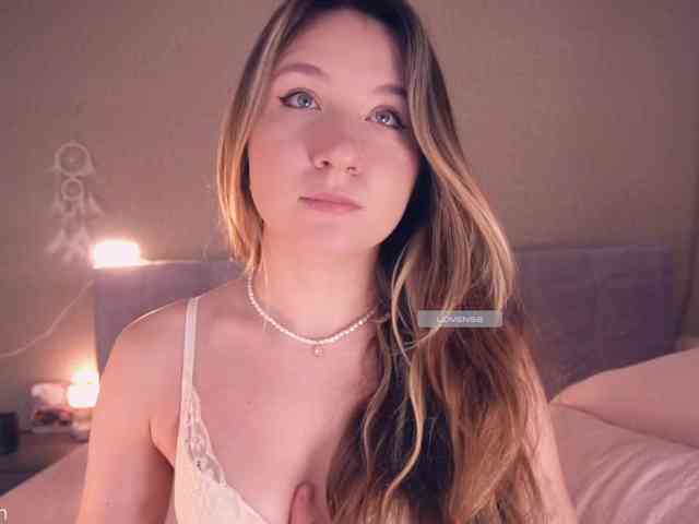 alyyyson webcam
