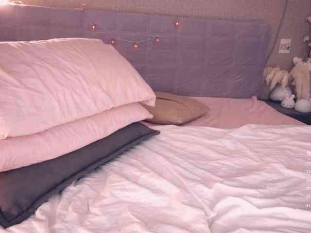 alyyyson webcam