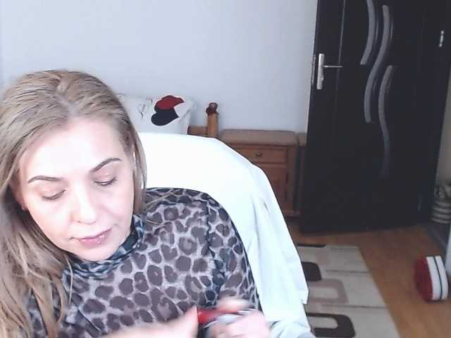 Evamaria2025 Live Cam on BongaCams