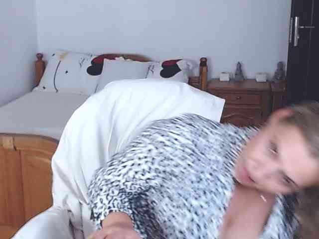 Evamaria2025 webcam