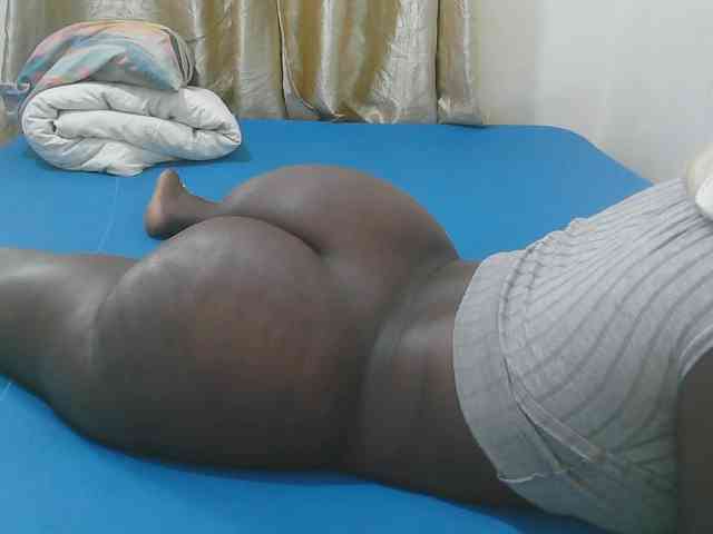 Sexy-Quincy11 webcam