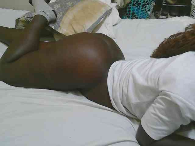 Sexy-Quincy11 webcam
