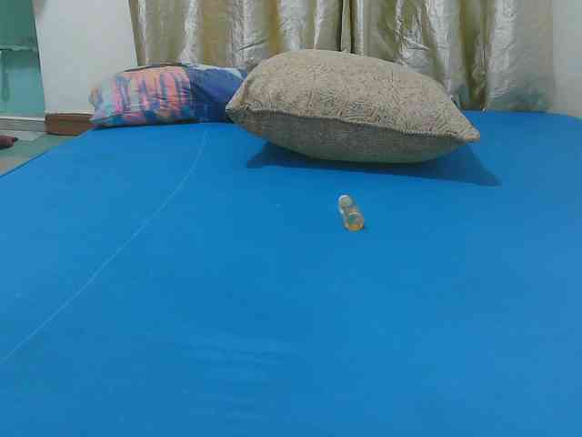 Sexy-Quincy11 webcam