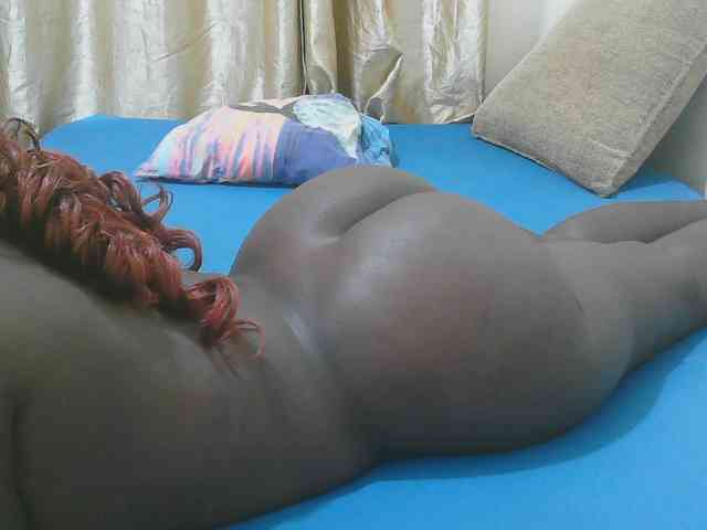 Sexy-Quincy11 webcam