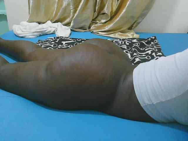 Sexy-Quincy11 webcam