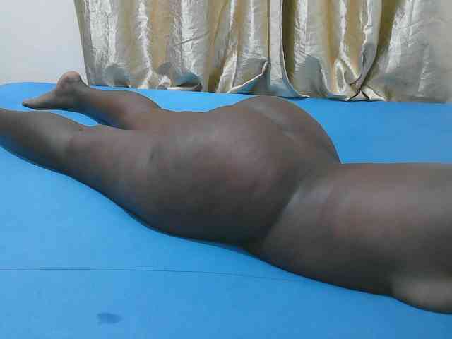 Sexy-Quincy11 webcam