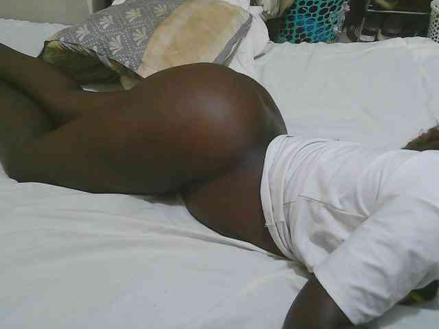 Sexy-Quincy11 webcam