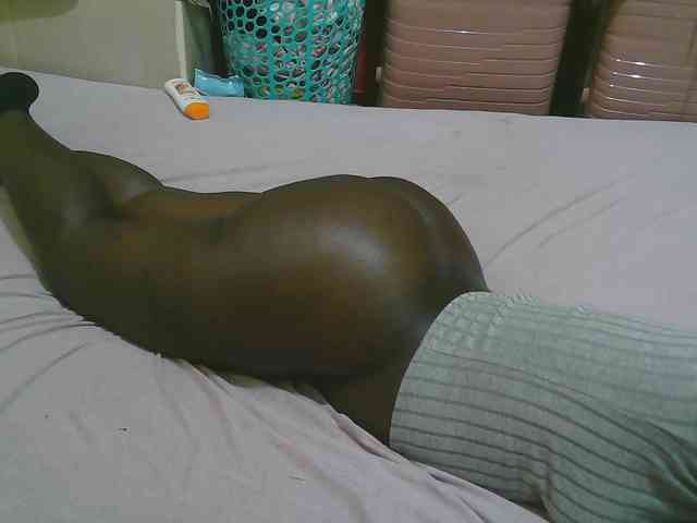 Sexy-Quincy11 webcam
