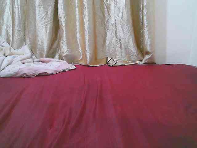 Sexy-Quincy11 webcam