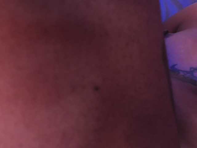 HotHoneyChile's BongaCams profile