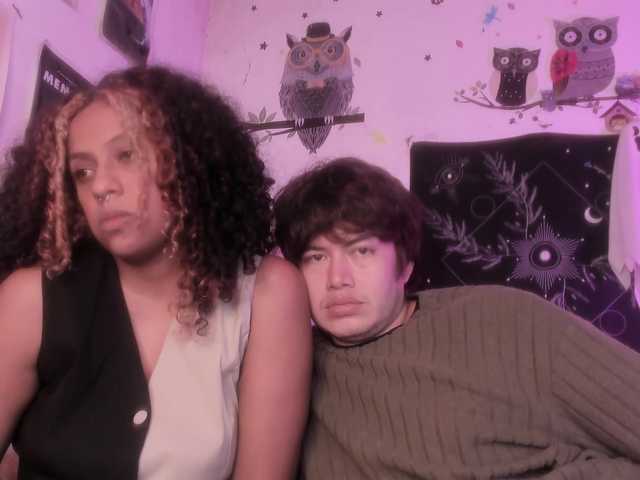 HotHoneyChile live cam