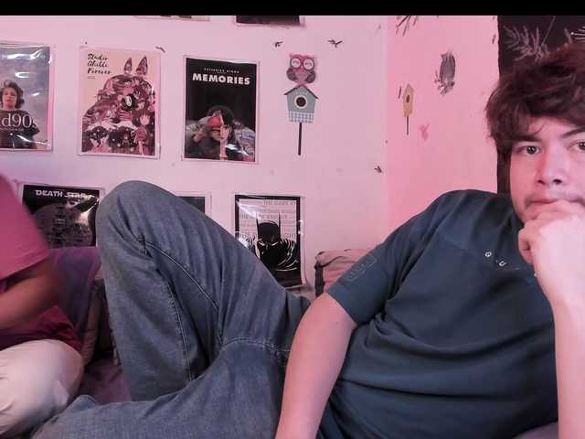 HotHoneyChile's BongaCams show and profile