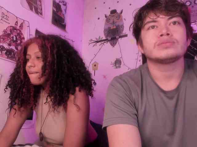 HotHoneyChile webcam