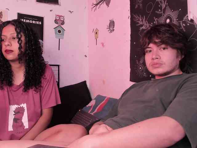 HotHoneyChile webcam