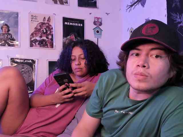 HotHoneyChile Live Webcam on BongaCams